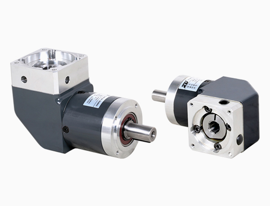 What are the advantages of planetary gearboxes compared with other transmission methods?